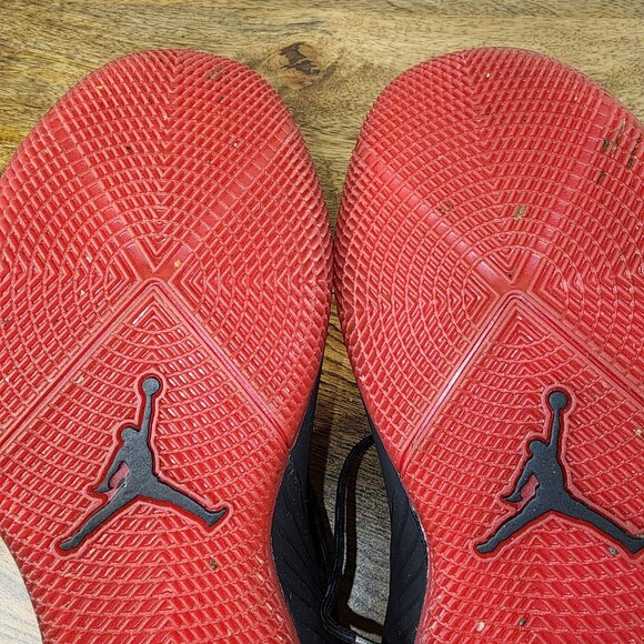 NIKE Air Jordan Why Not? Zer0.1 Black and Reds - Picture 6 of 11